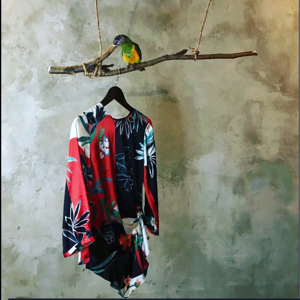 ZARA PRINT BLOUSE WITH PLEATS - Picture 2 of 7
